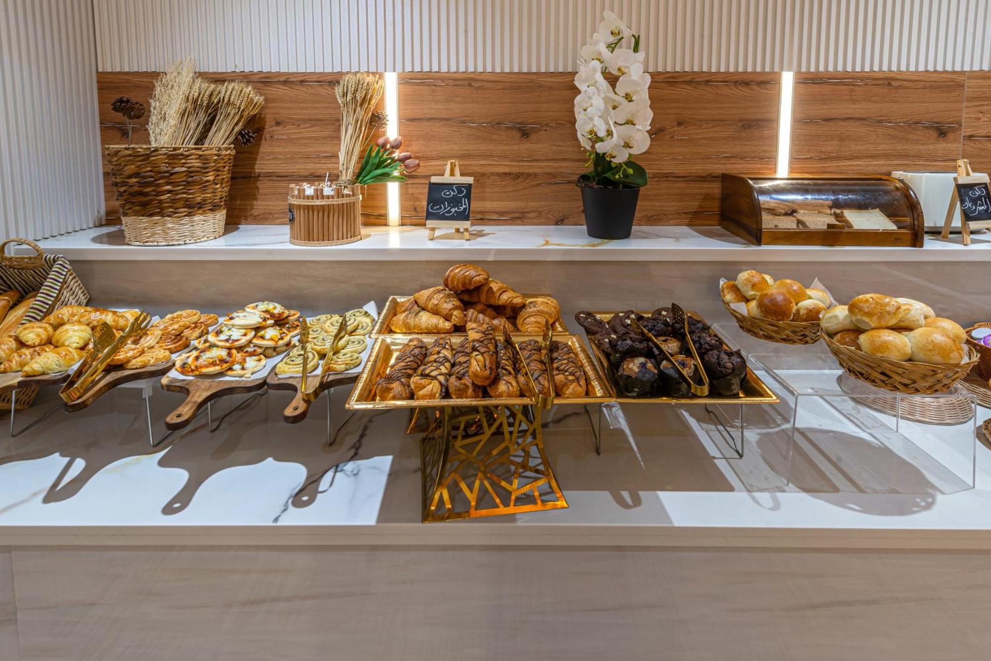 Ross Hotel Riyadh Eksteriør bilde
