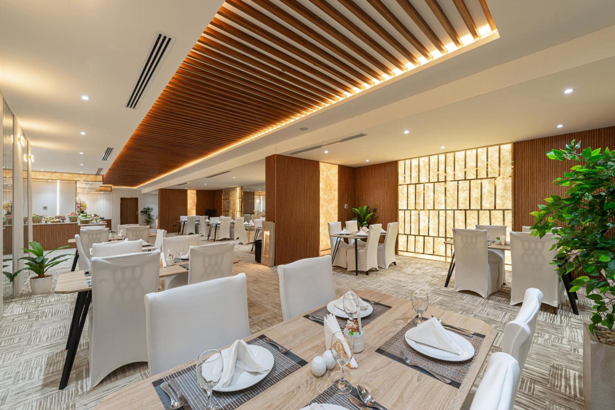 Ross Hotel Riyadh Eksteriør bilde