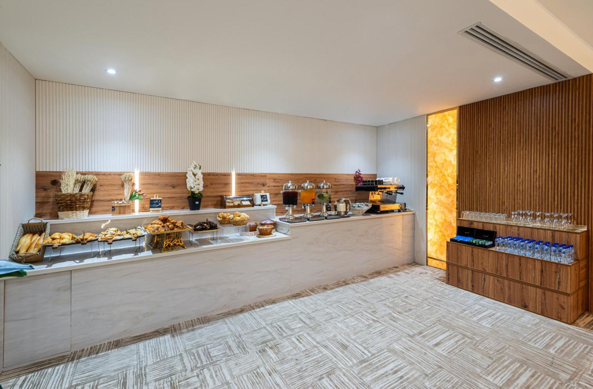 Ross Hotel Riyadh Eksteriør bilde