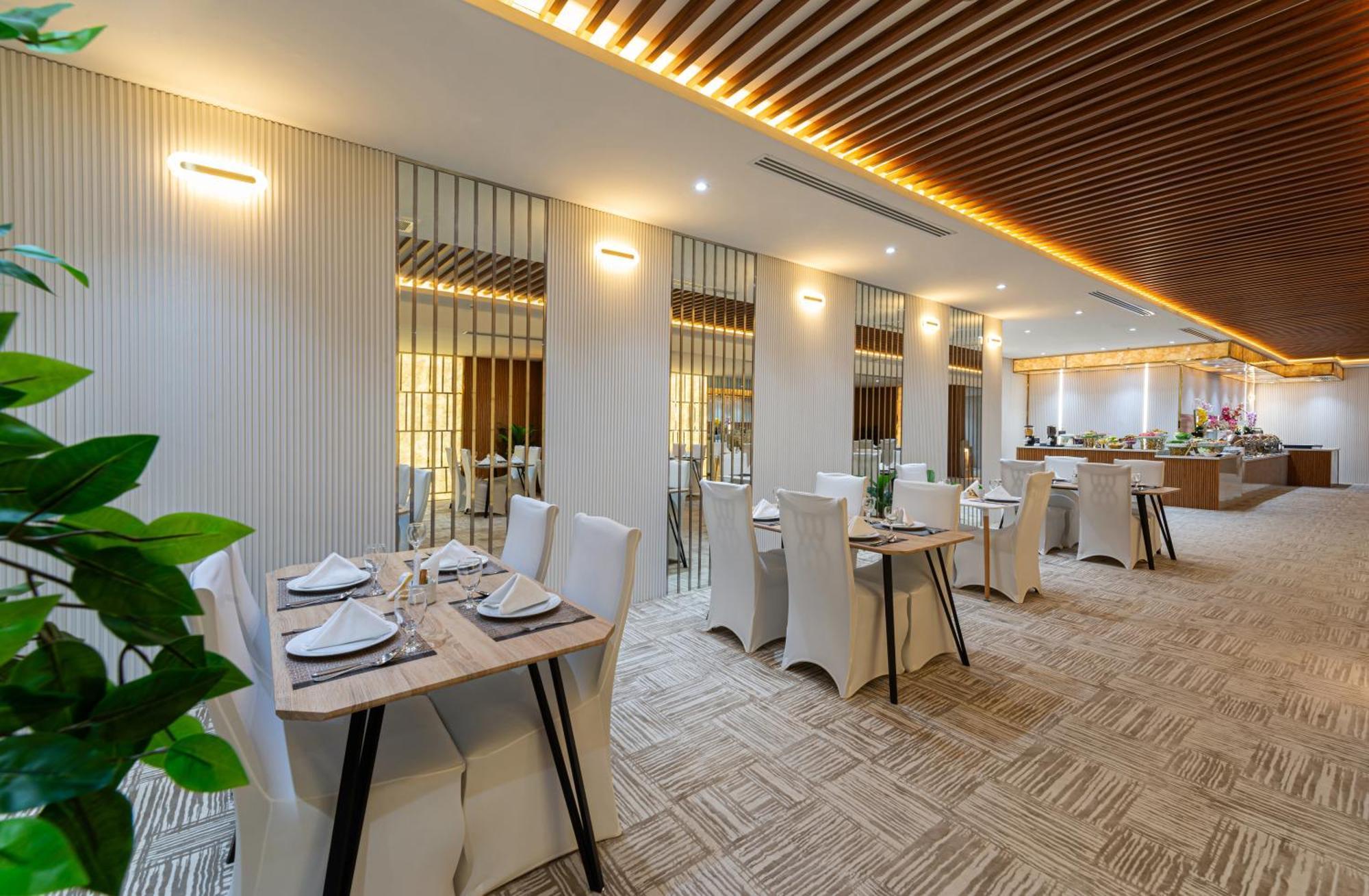 Ross Hotel Riyadh Eksteriør bilde